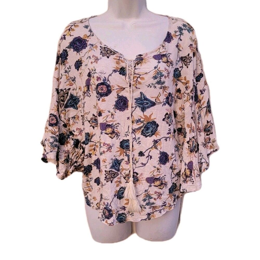 Floral flared flutter sleeve top sz M boho